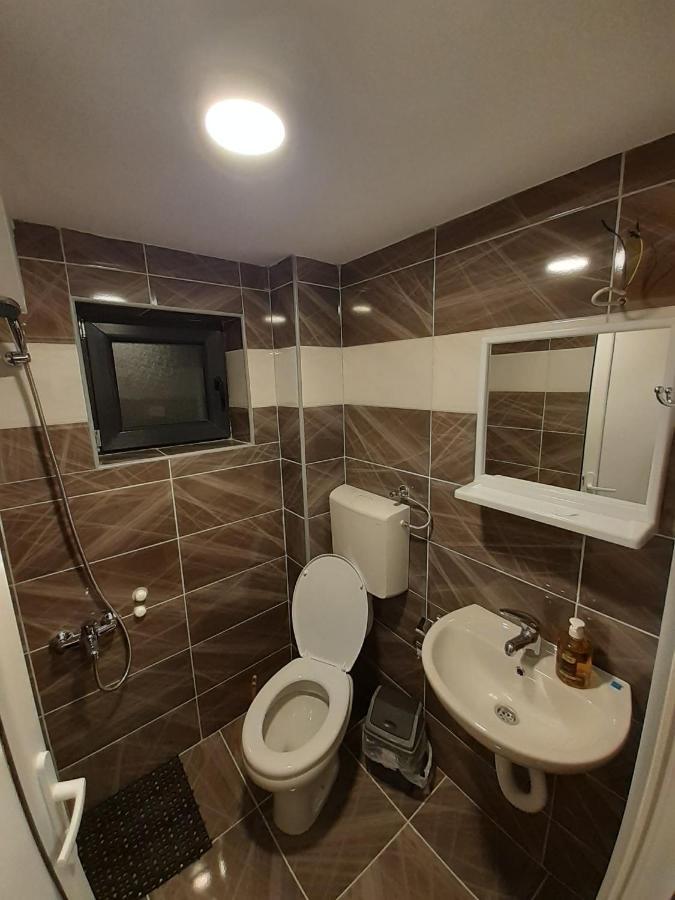 Std Cvetkovic Bed & Breakfast Crni Vrh Exterior foto