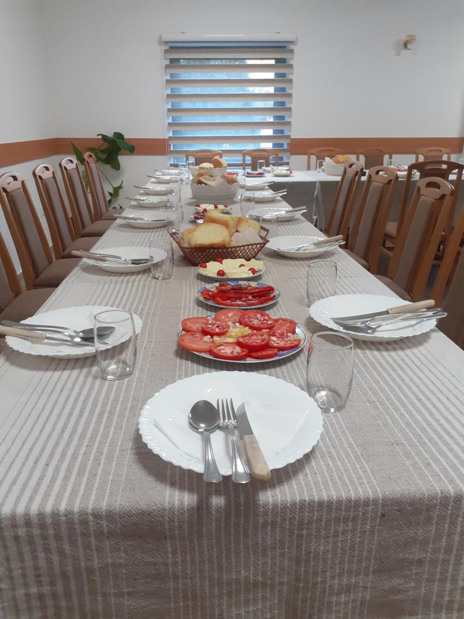 Std Cvetkovic Bed & Breakfast Crni Vrh Exterior foto
